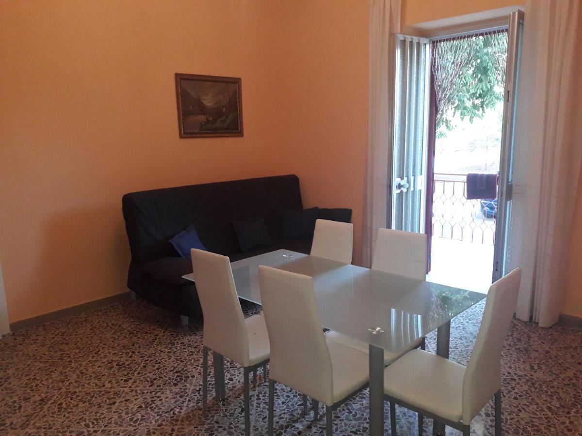 Casa Vacanza "Lo Vita" Appartamento "Alessia" Galatina Collemeto ภายนอก รูปภาพ